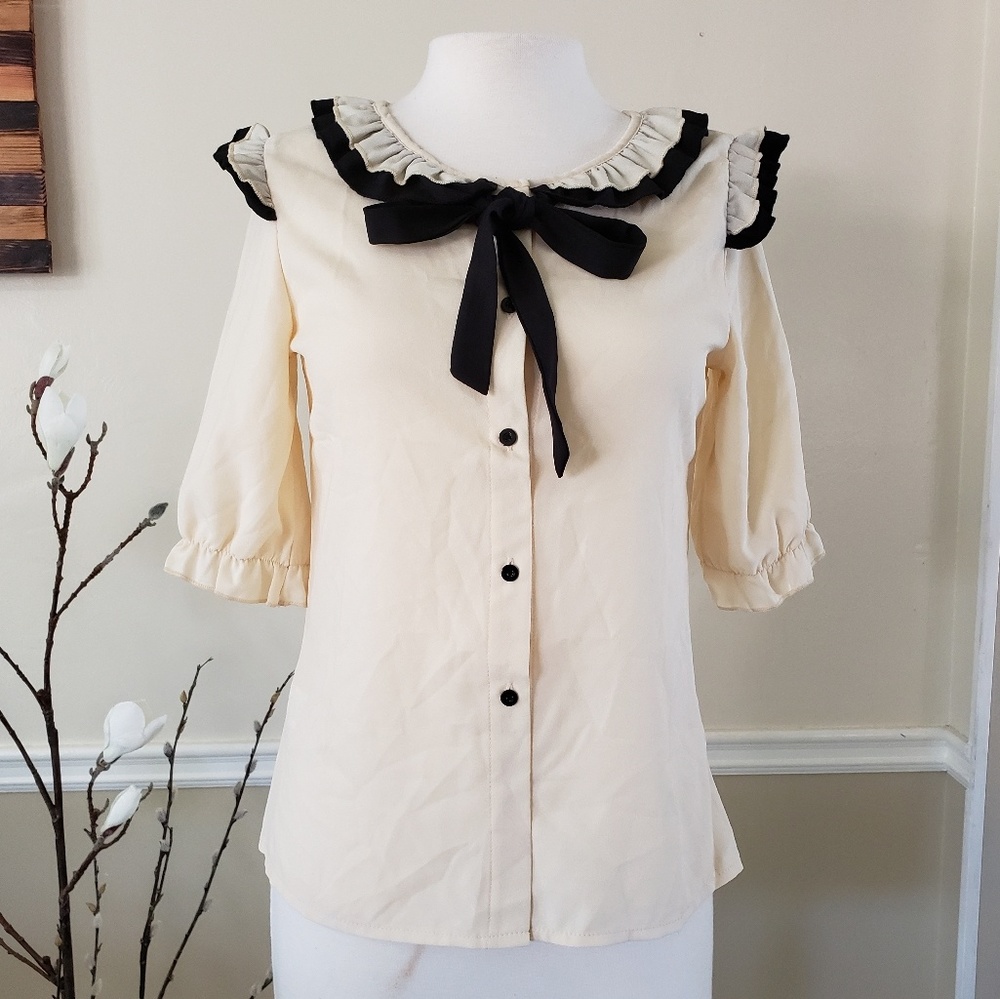 Vintage Style Cream Button Up Short Sleeve Ruffle